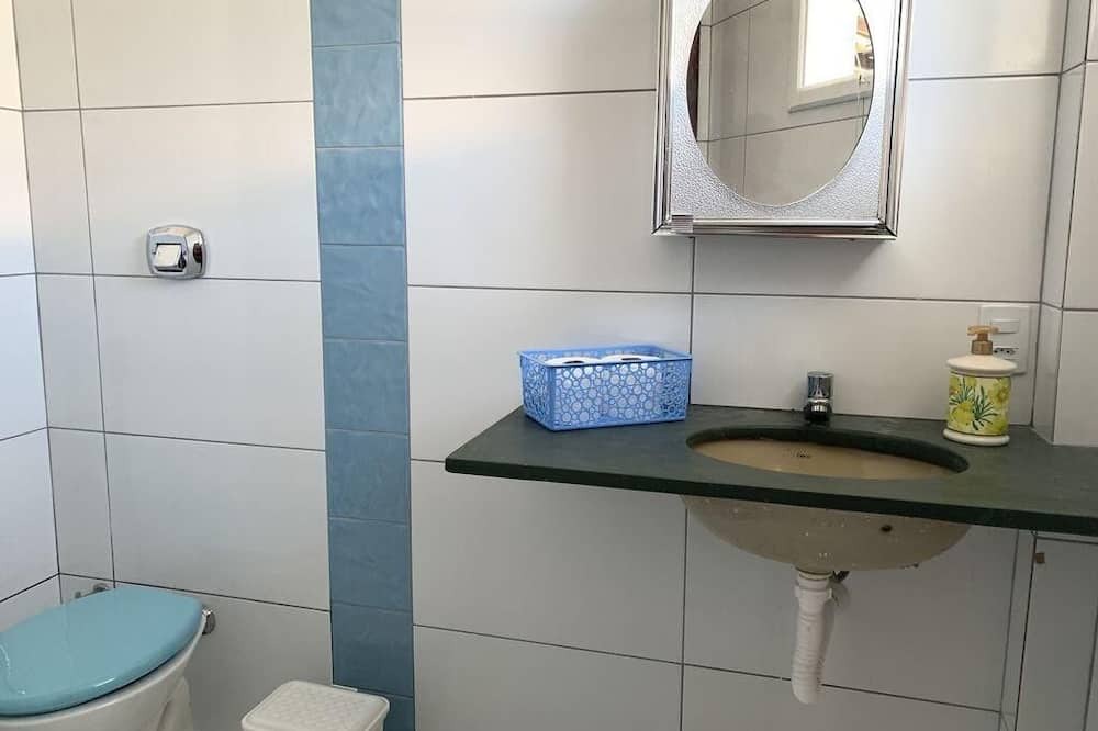 Photo of Bathroom in Parafuso