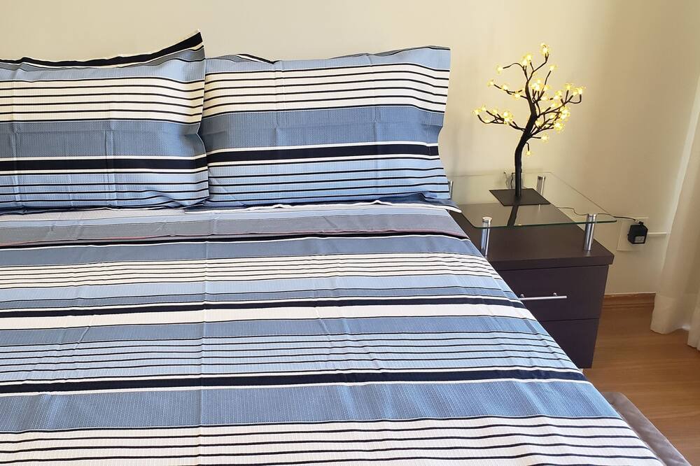 Photo of Bedroom in Sudoeste e Octogonal
