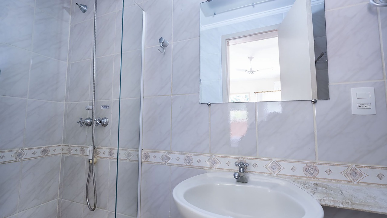 Photo of Bathroom in Feiticeira
