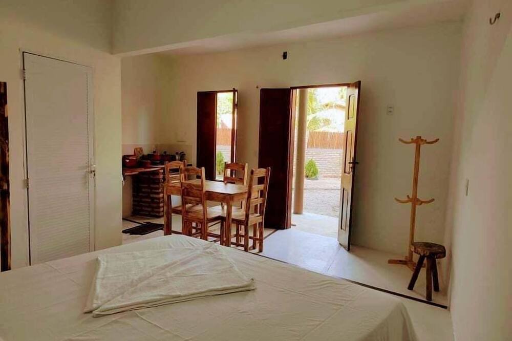 Photo of Bedroom in Moitas
