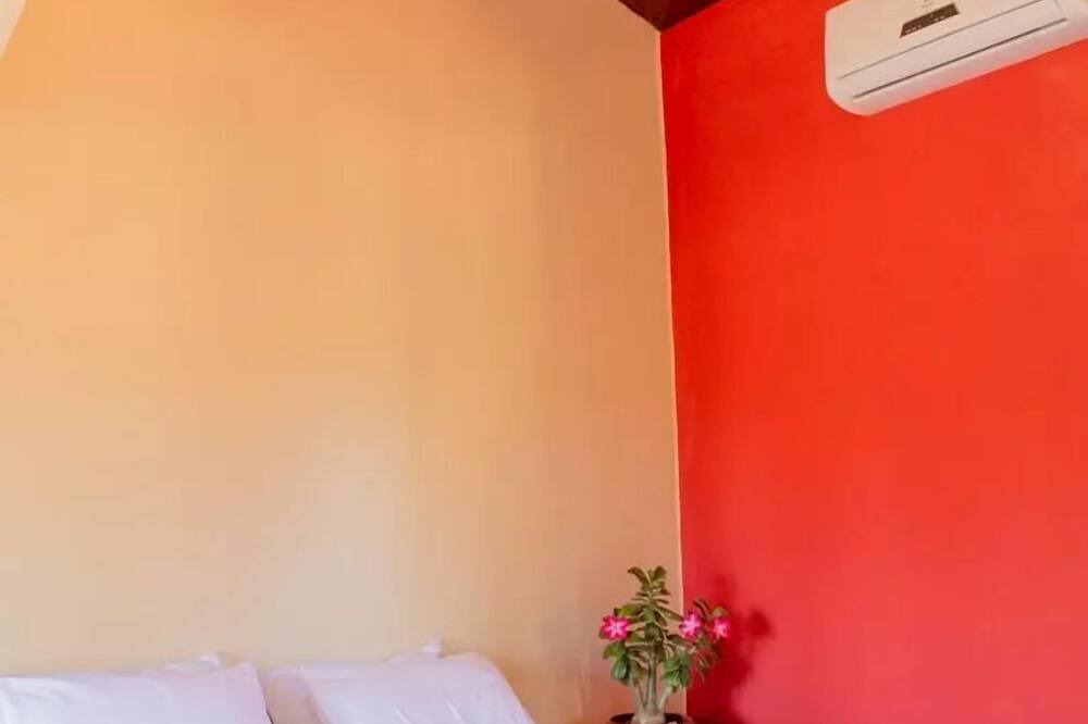 Photo of Bedroom in Moitas