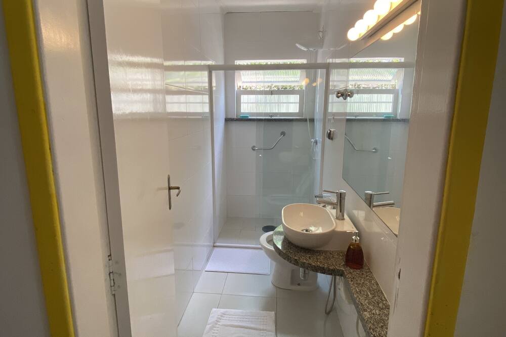 Photo of Bathroom in Jardim Itagua