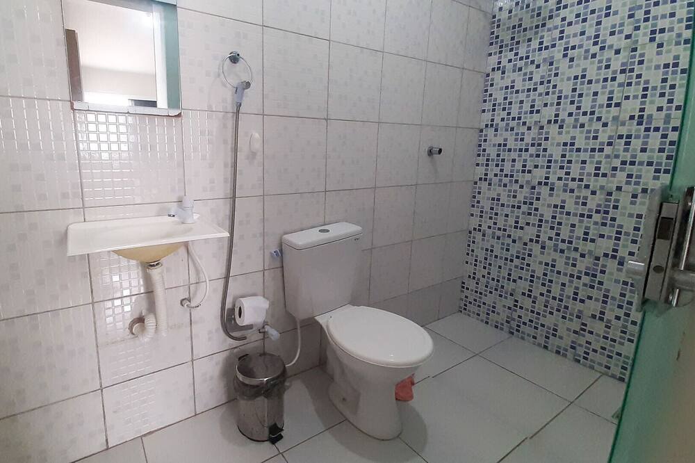 Photo of Bathroom in Piranhas