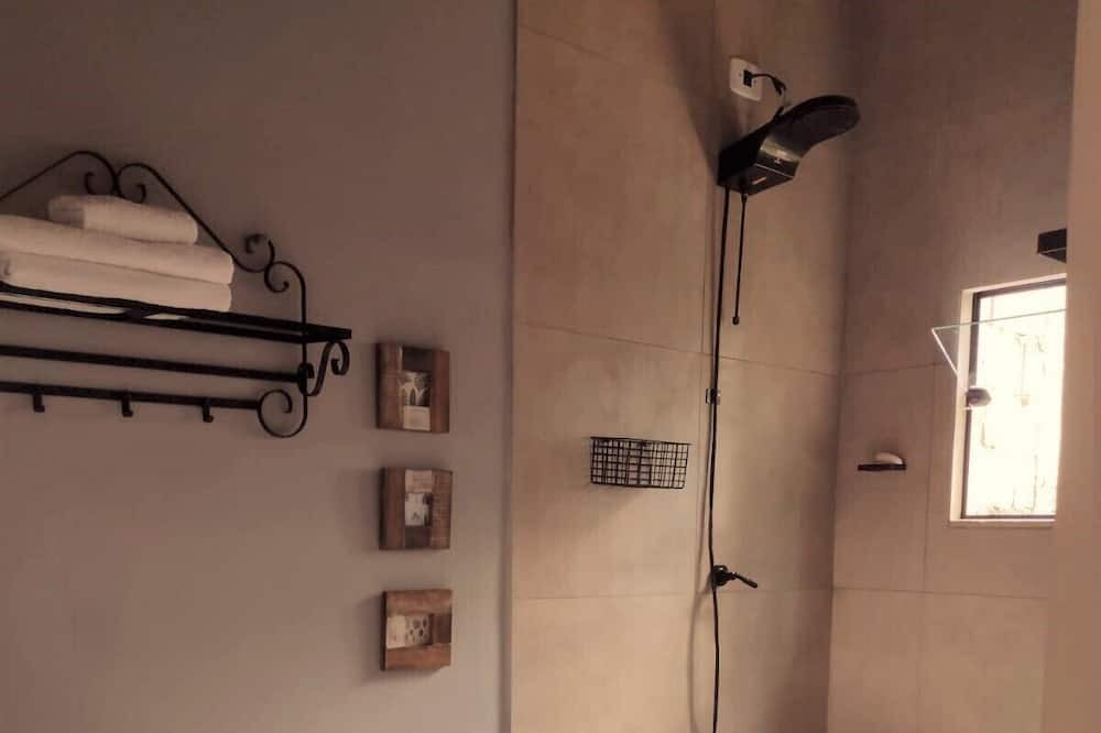 Photo of Bathroom in Taubate