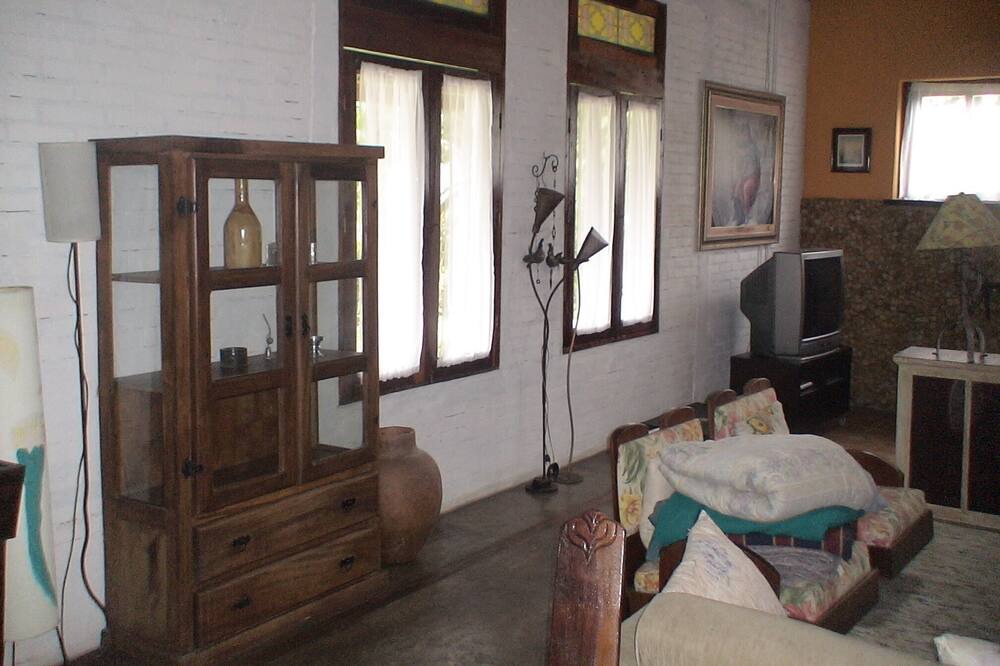 Photo of Livingroom in Itariri