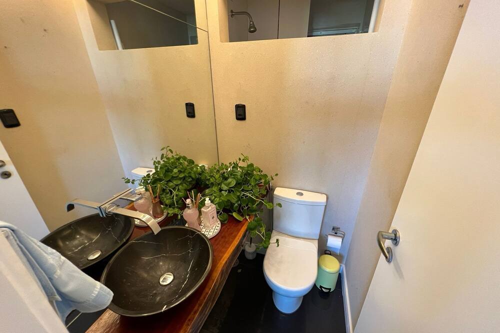Photo of Bathroom in Atalaia