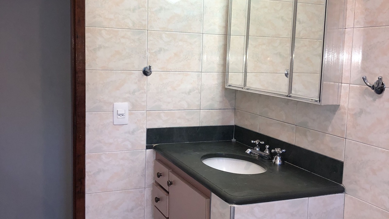 Photo of Bathroom in Lindoia