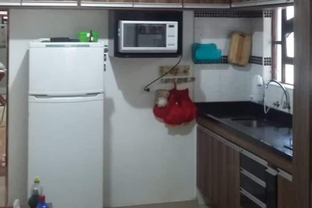 Photo of Kitchen in Real
