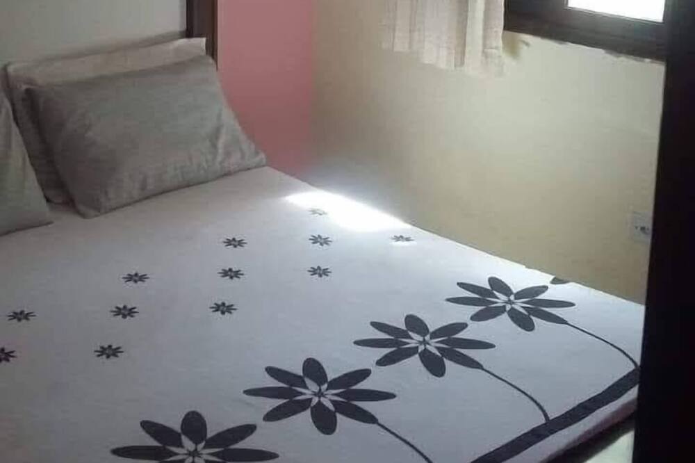 Photo of Bedroom in Real