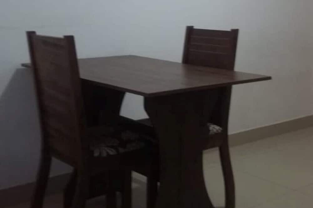 Photo of Kitchen in Real