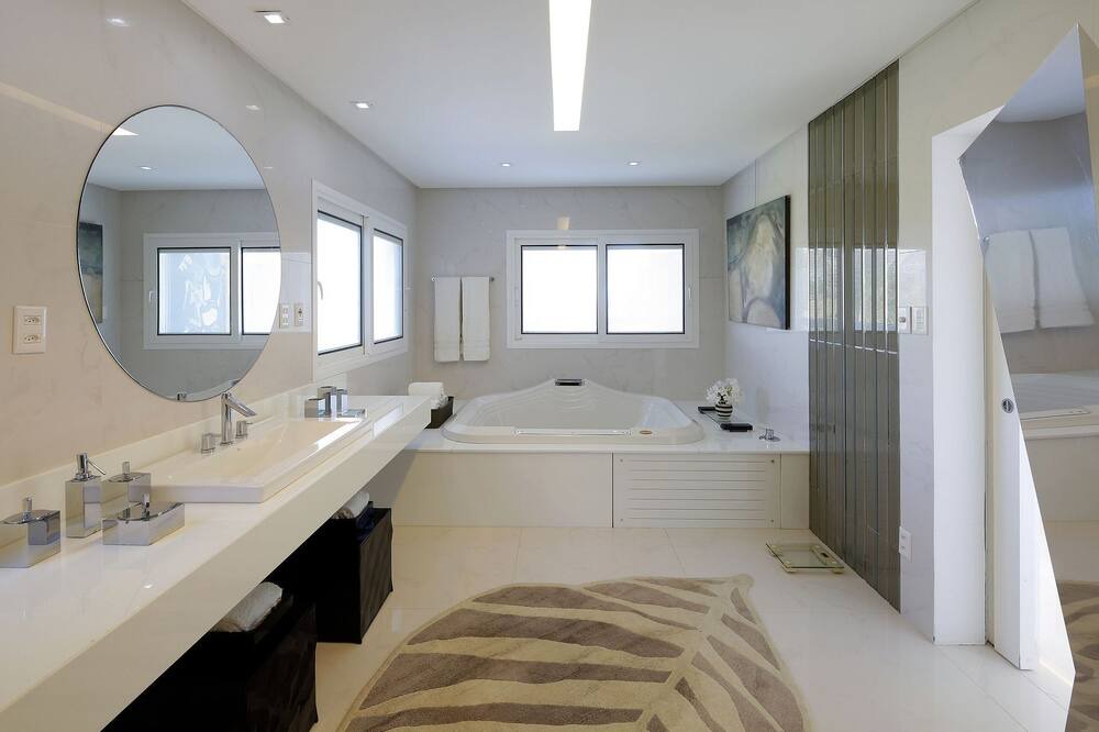 Photo of Bathroom in Lauro de Freitas