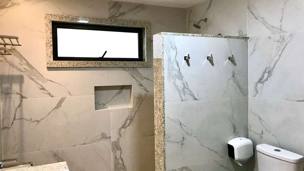 Photo of Bathroom in Taperapua Beach