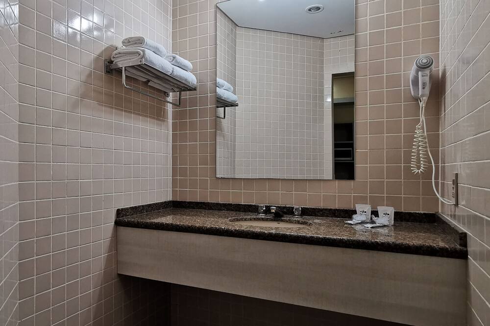 Photo of Bathroom in Ingleses do Rio Vermelho