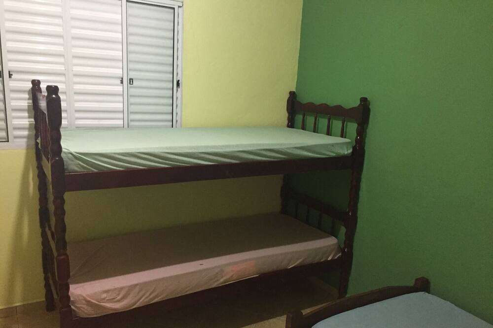 Photo of Bedroom in Piracaia