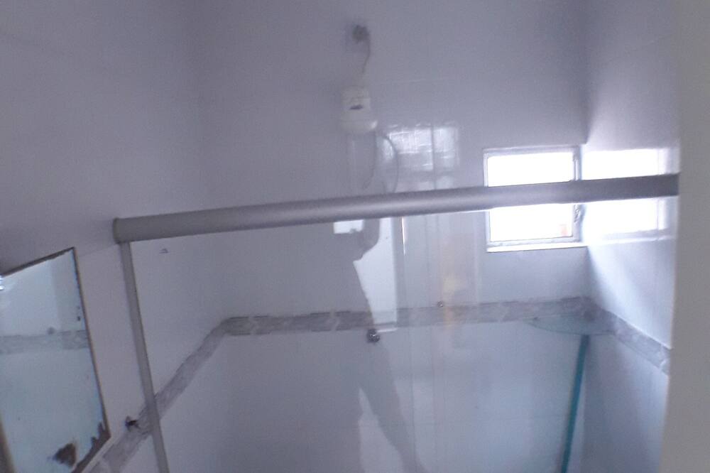 Photo of Bathroom in Atalaia