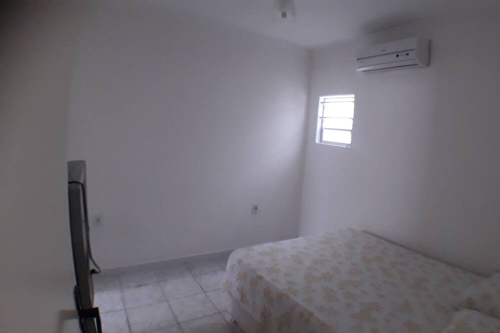 Photo of Bedroom in Atalaia