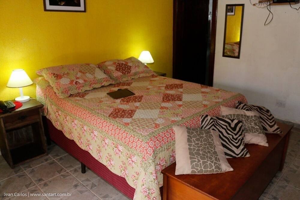 Photo of Bedroom in Embu-Guacu
