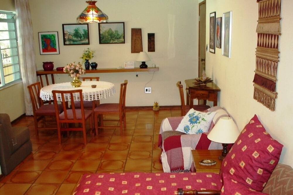 Photo of Livingroom in Lindoia