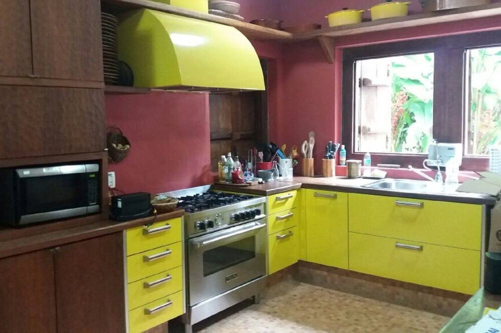 Photo of Kitchen in Felix