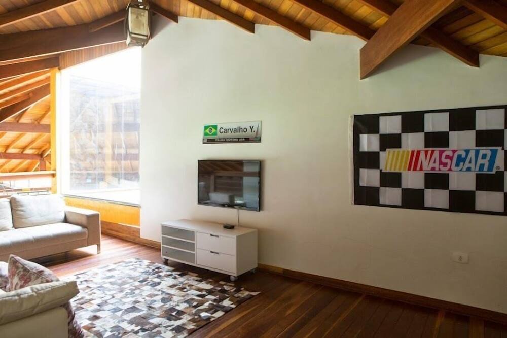Photo of Livingroom in Atibaia
