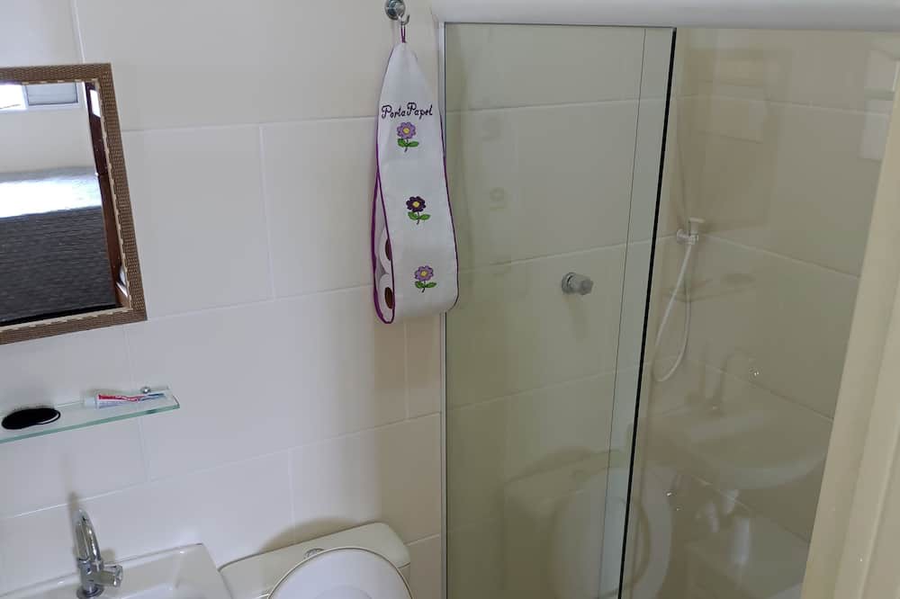 Photo of Bathroom in Lindoia
