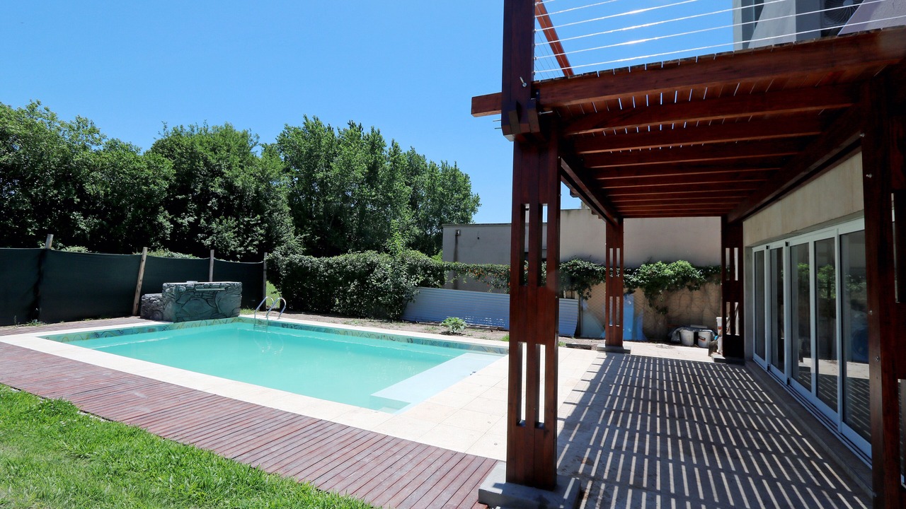 Photo of Outdoor in Roldan