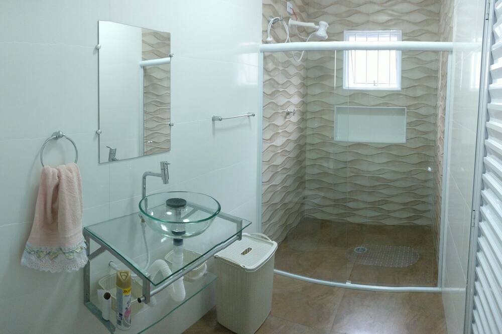 Photo of Bathroom in Bertioga