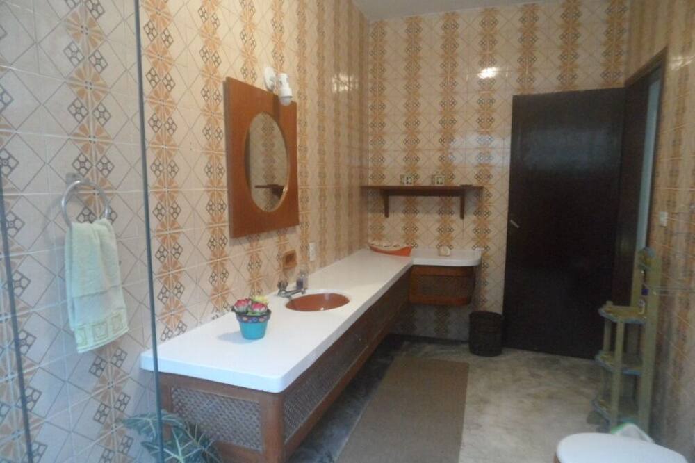 Photo of Bathroom in Praia de Barequecaba