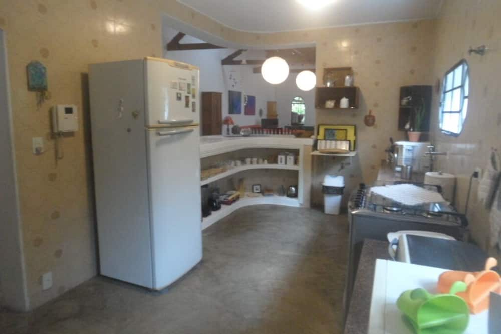 Photo of Kitchen in Praia de Barequecaba