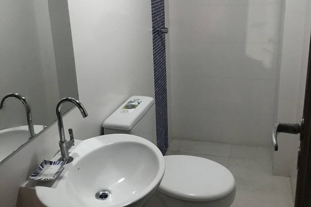 Photo of Bathroom in Guaruja