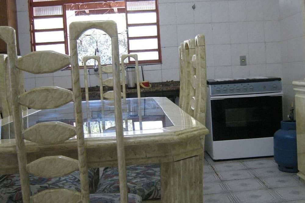 Photo of Kitchen in Mairipora