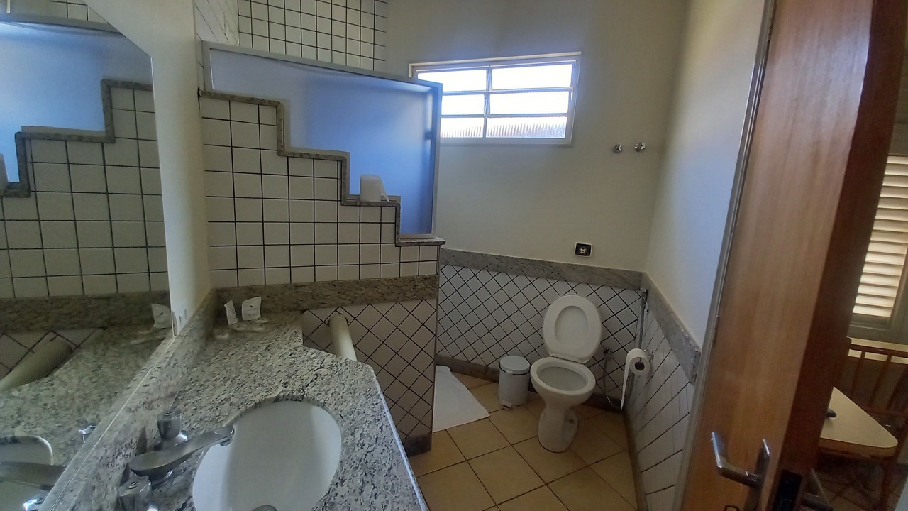 Photo of Bathroom in Fernandopolis