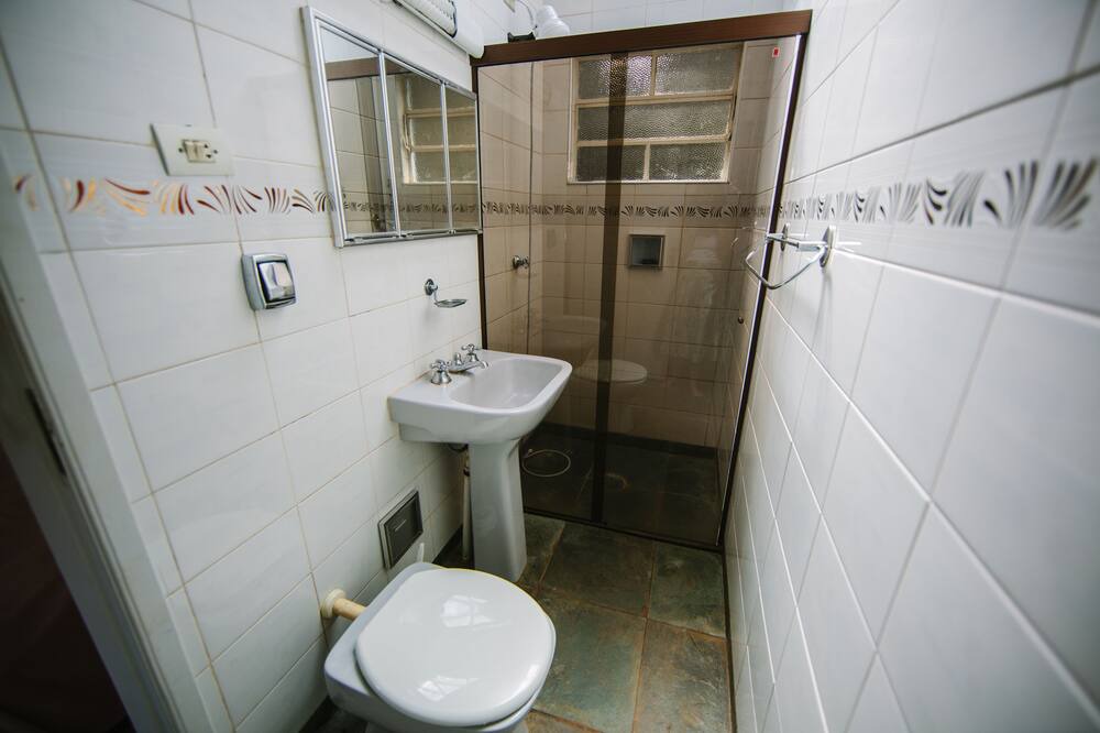 Photo of Bathroom in Batatuba