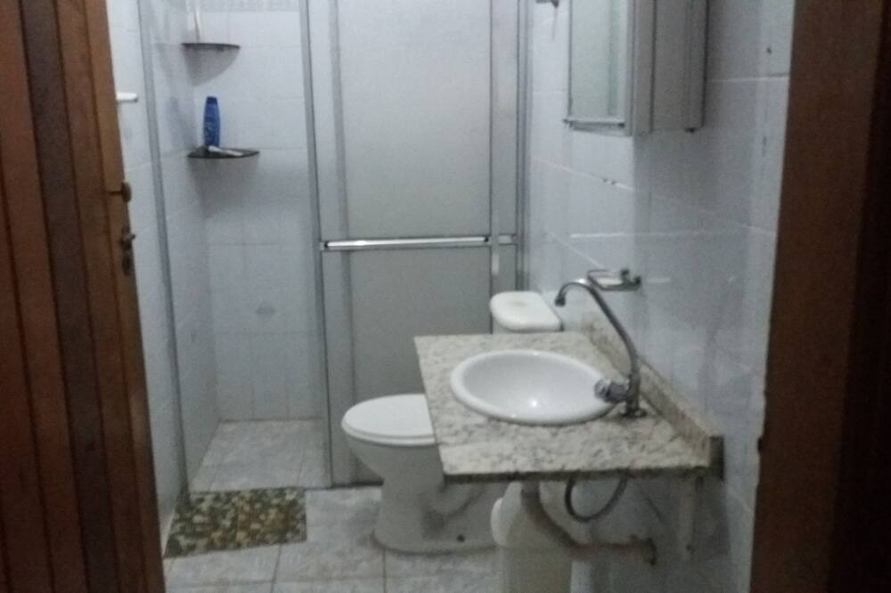 Photo of Bathroom in Porto Novo