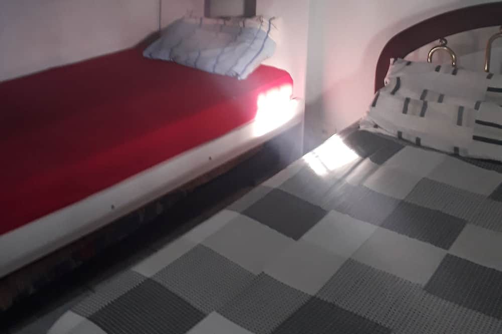 Photo of Bedroom in Porto Novo