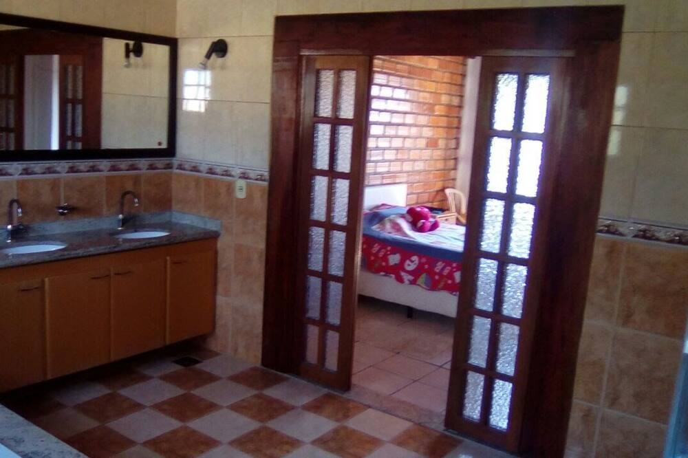 Photo of Bathroom in Bom Jesus dos Perdoes