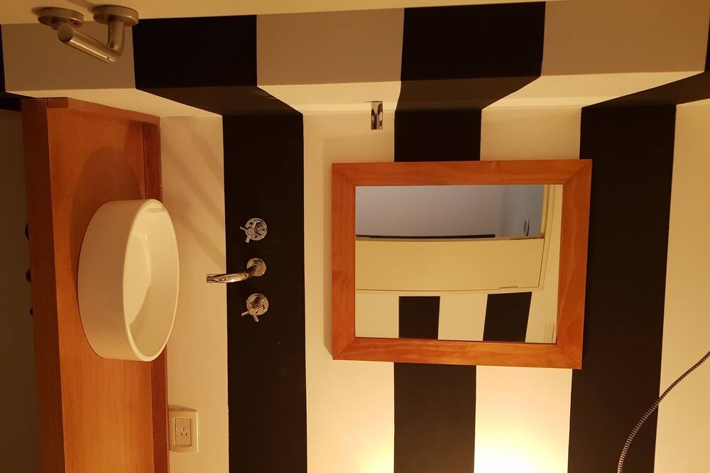 Photo of Bathroom in Almagro