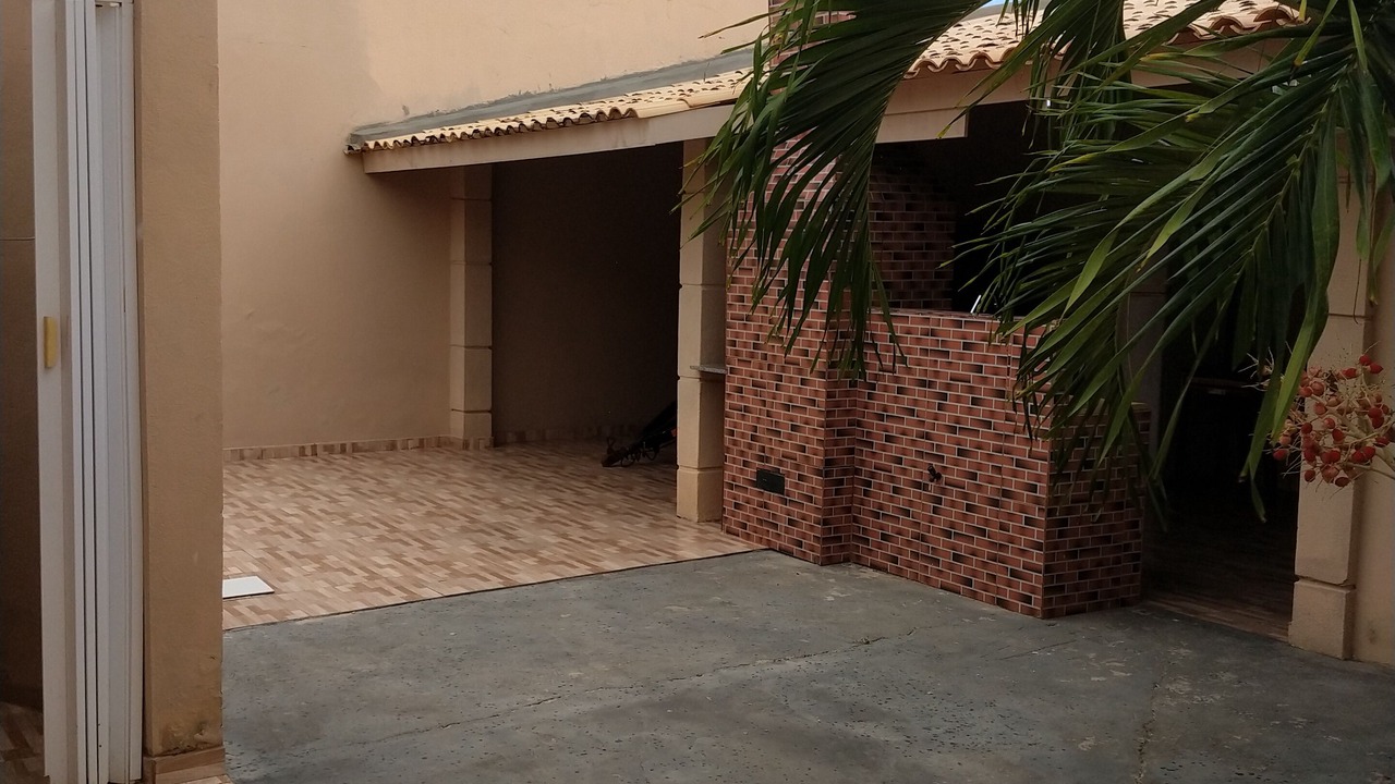 Photo of Outdoor in Aruana