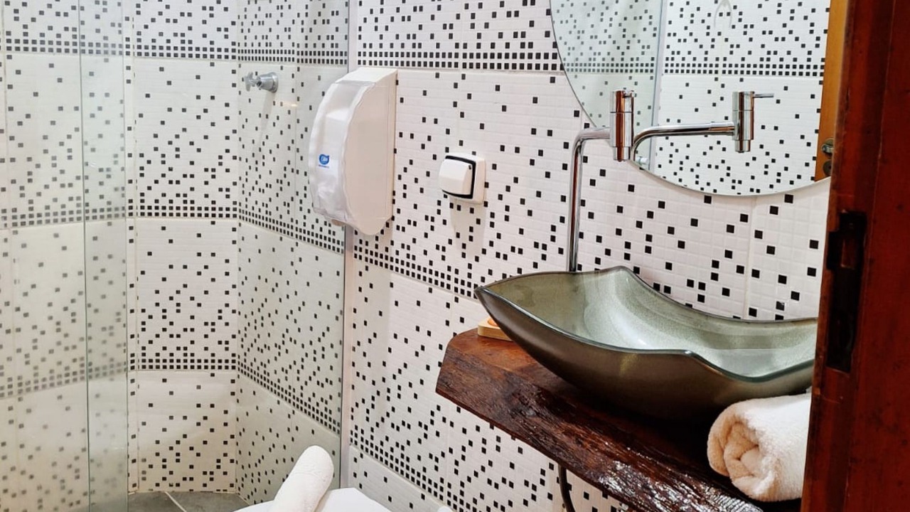 Photo of Bathroom in Praia de Barequecaba