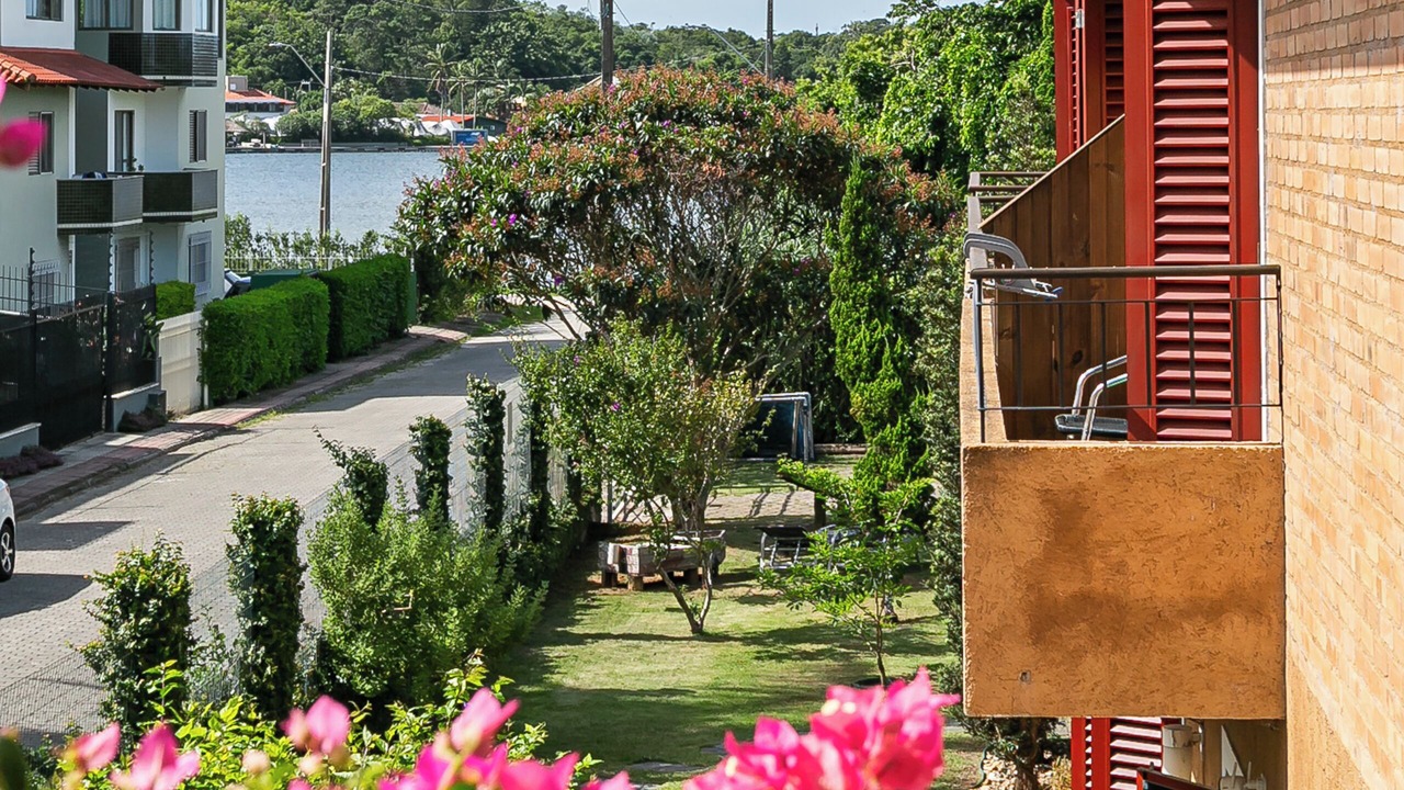 Photo of Patio Balcony in Lagoa da Conceicao