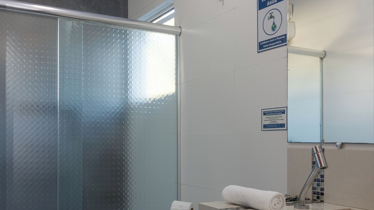 Photo of Bathroom in Penha