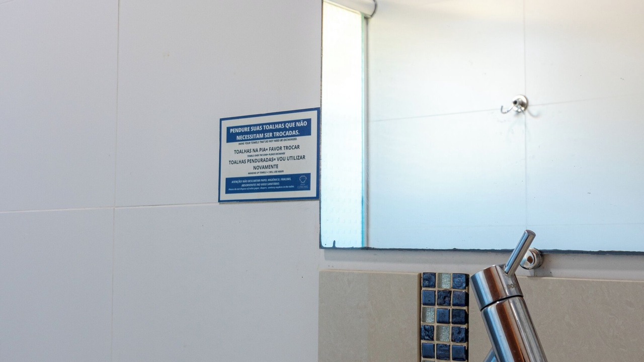 Photo of Bathroom in Penha