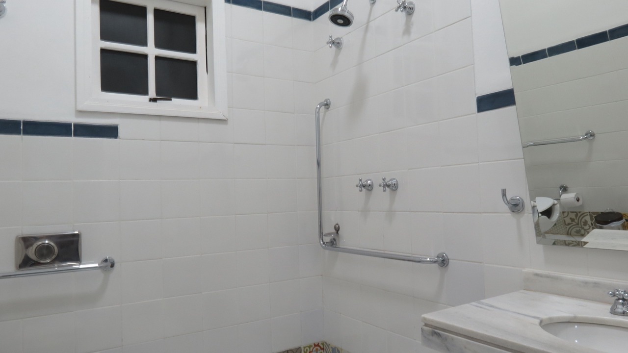 Photo of Bathroom in Pindamonhangaba