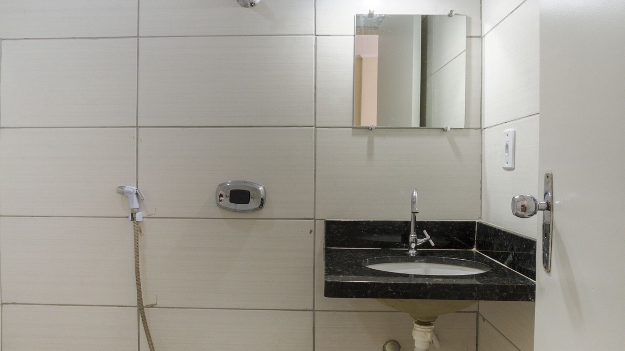 Photo of Bathroom in Sector Aeroporto