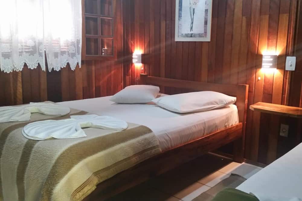 Photo of Bedroom in Monte Alegre do Sul