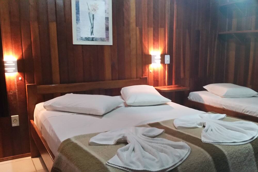 Photo of Bedroom in Monte Alegre do Sul