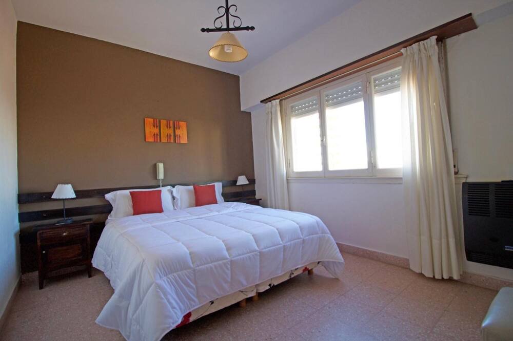 Photo of Bedroom in Miramar