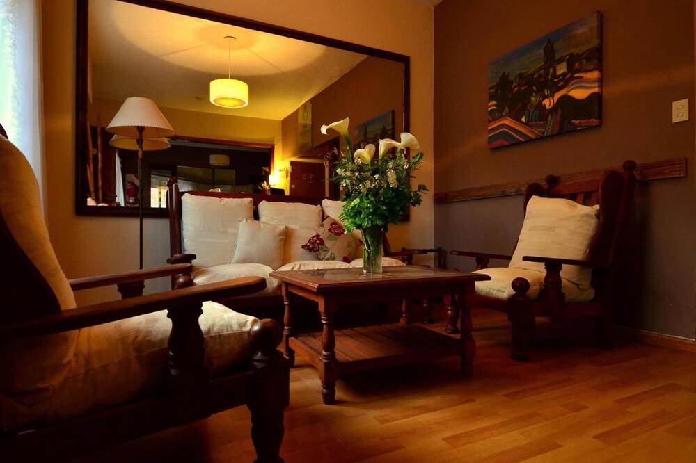 Photo of Livingroom in Miramar