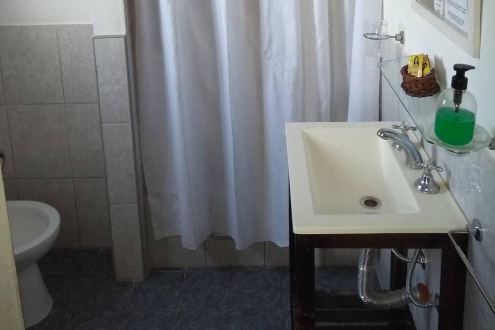Photo of Bathroom in Miramar