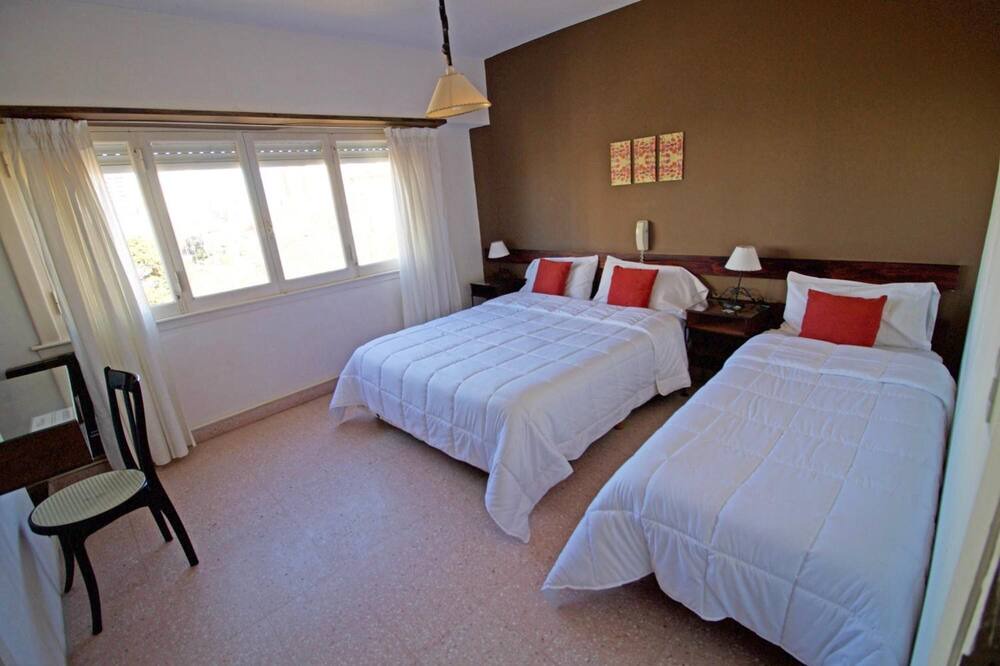 Photo of Bedroom in Miramar